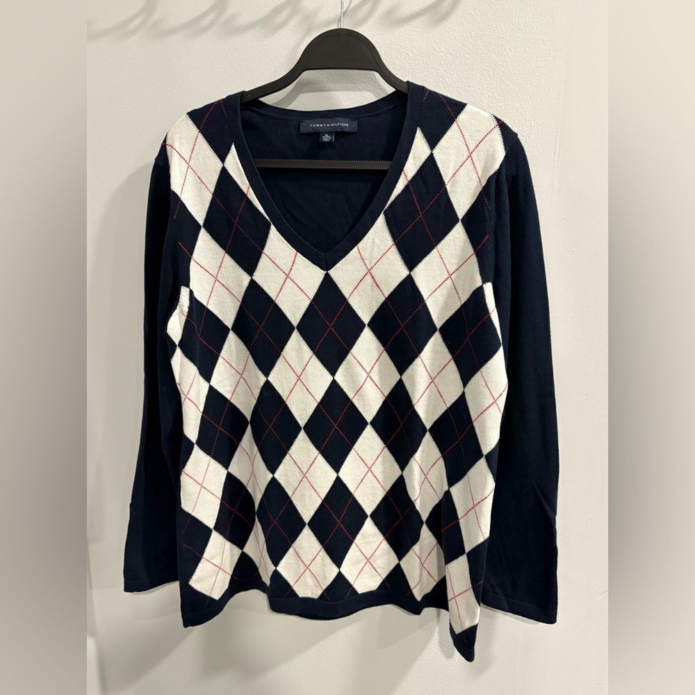 Tommy Hilfiger Women's V-Neck Argyle Sweater - Navy, White, and Red